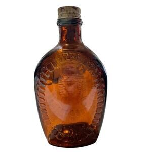 Vtg Amber‎ Glass Commemorative 1776 Log Cabin Syrup Bottle w/ Lid Log Cabin Flag